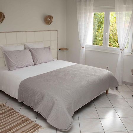 Domaine Des Demoiselles - Chambres D'Hotes Et Spa Hauteville  Ngoại thất bức ảnh